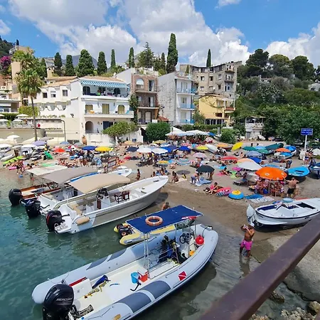 Taormina Vacanze Апартаменты Джардини-Наксос